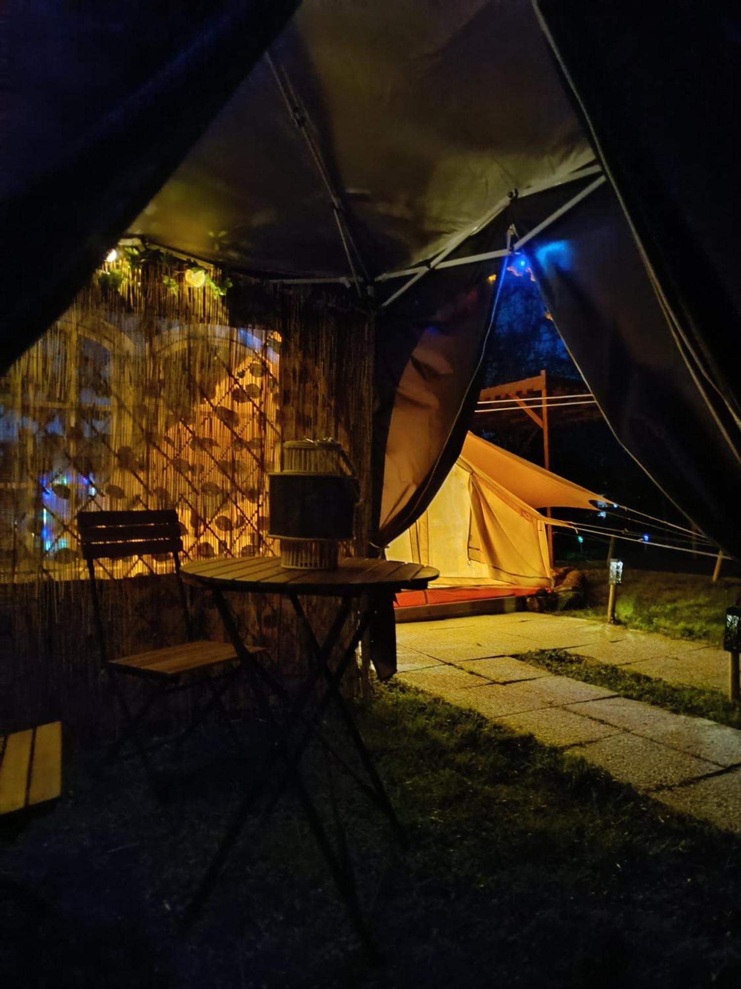 Tente Mongole " O Reves Atypiques" Bouce  Exteriör bild